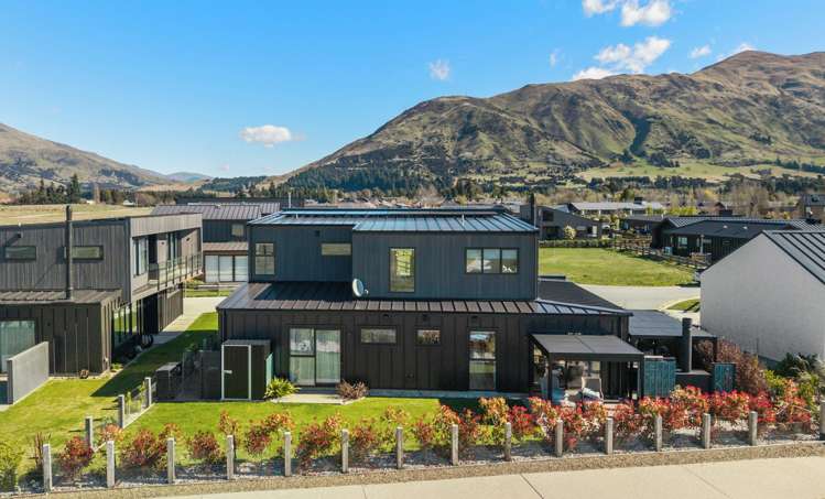 3 Wallace Place Wanaka_32