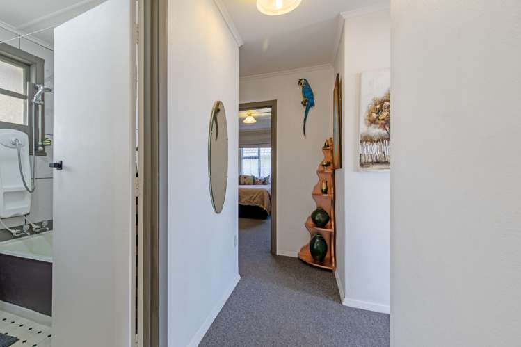 30 Churchill Street Waipukurau and Surrounds_15