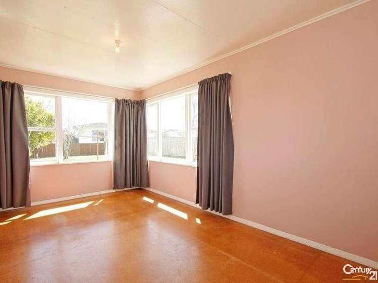 21 Vernon Avenue Takaro_9