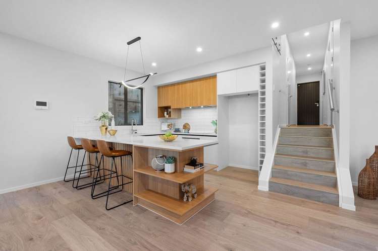 27 Aquamarine Avenue Wainui_13