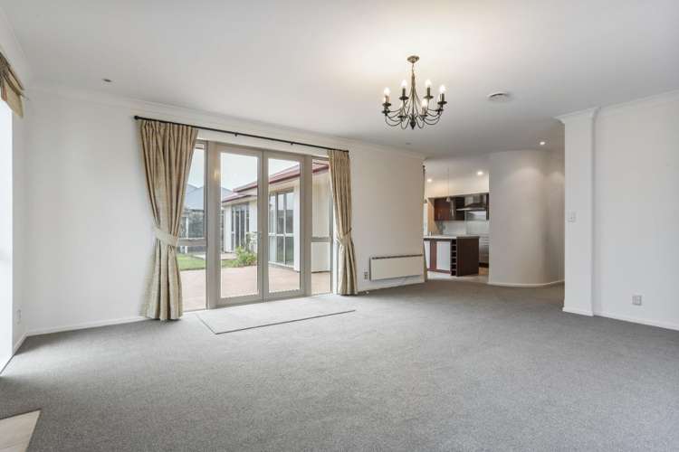 54 Pentecost Road 11353_4