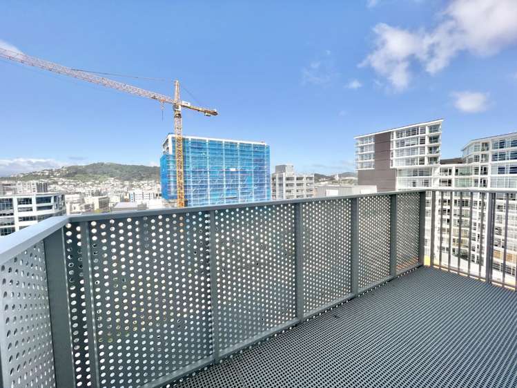 1202A/111 Dixon Street 2185_5