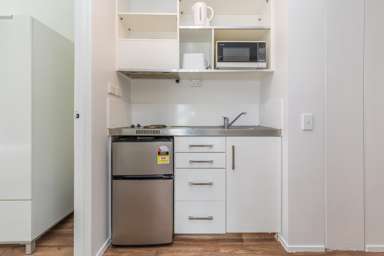 9D/15 Whitaker Place_1