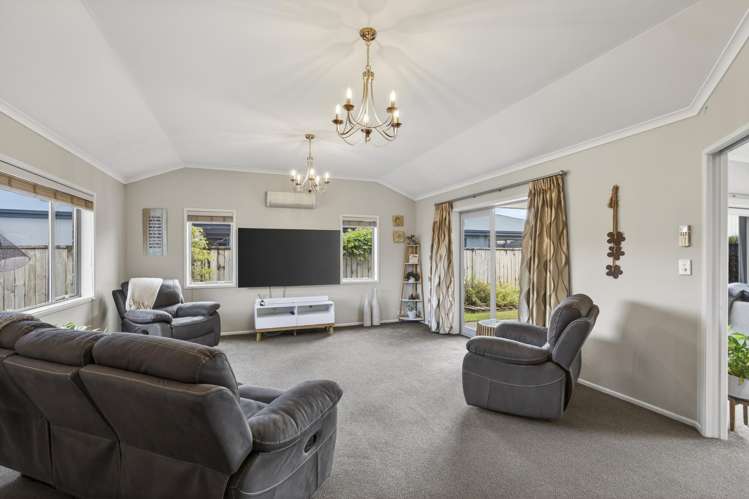 2 Oakwood Drive Highlands Park_12