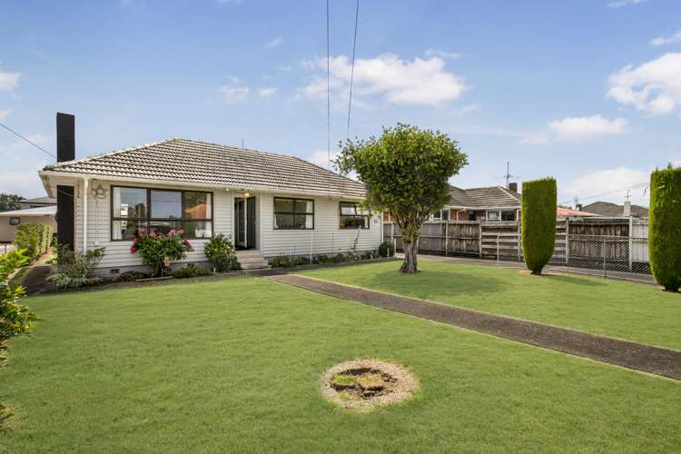 35 Kairanga Street Mangere East_13