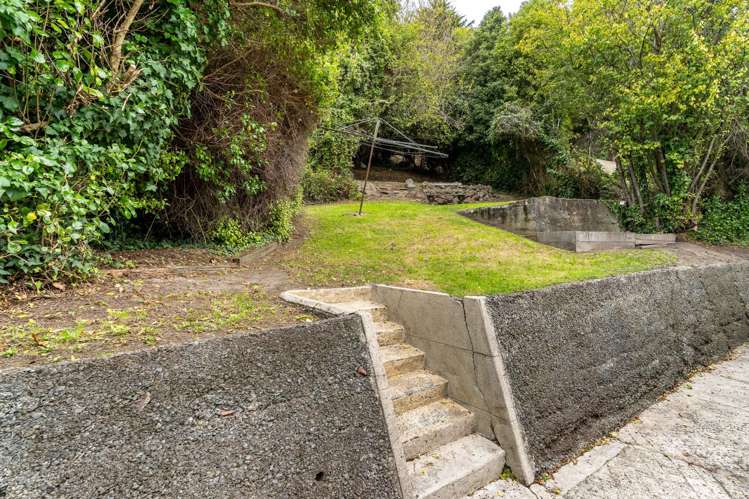 12 Sidey Street Calton Hill_18