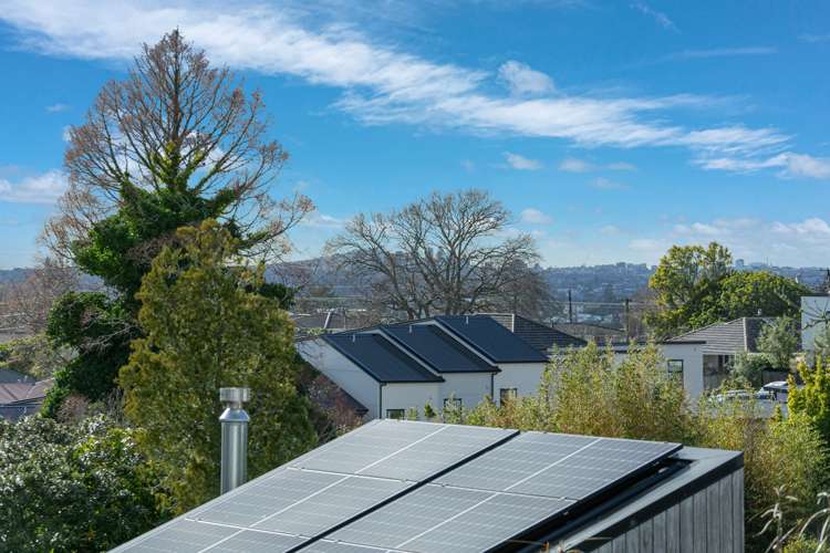 83a Glengarry Road Glen Eden_25