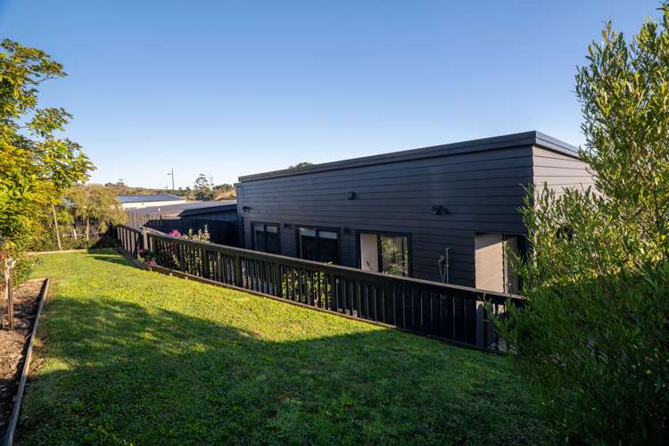 31 Omahina Street Raglan_30