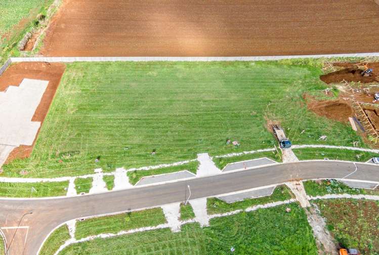 5 Deol Drive Pukekohe_5