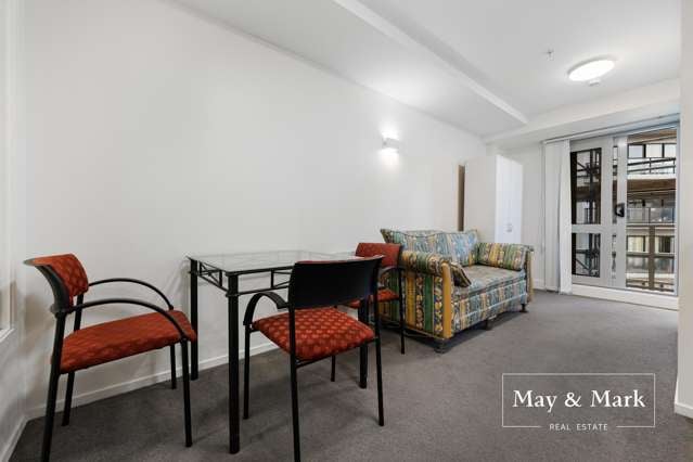 Urgent Sale Near SkyTower