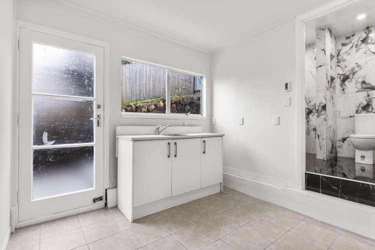 10 Dundas Place Henderson_13