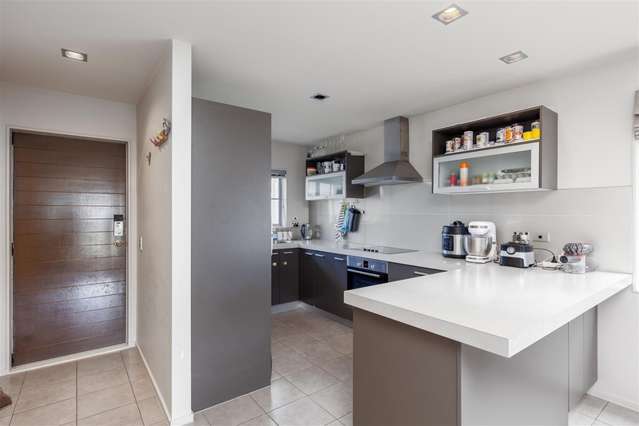 10/9 Georgia Terrace Albany_1