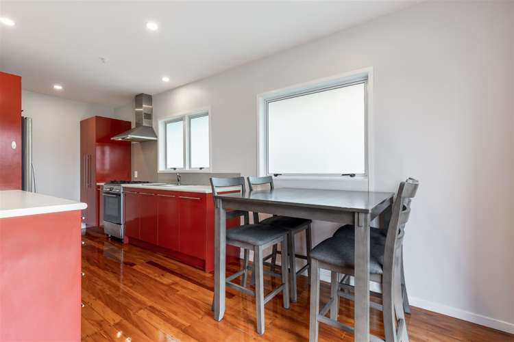 13 Autumn Avenue Glen Eden_11