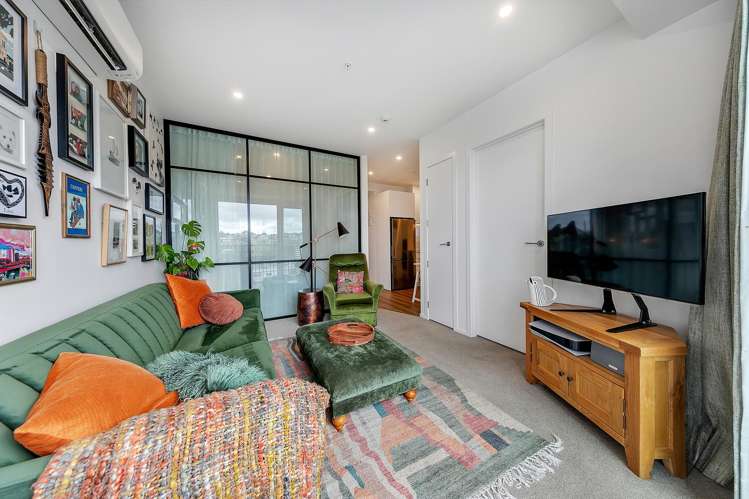 502/1817A Great North Road Avondale_7