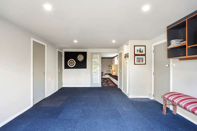 61 Daffodil Street Titirangi_17