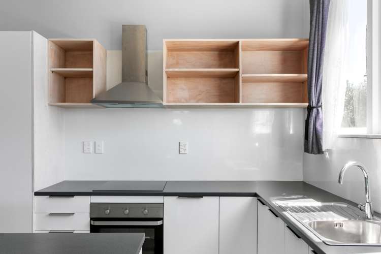 1 Toru Street Makaraka_6