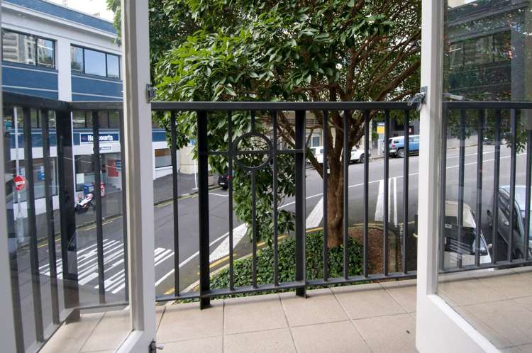2I/7 Emily Place City Centre_12