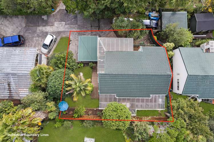 1/11 De Val Drive Titirangi_18