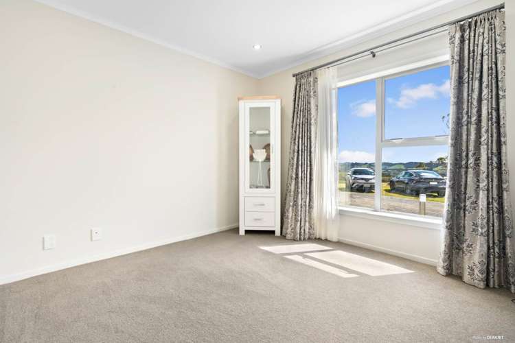 536 Monument Road Clevedon_15