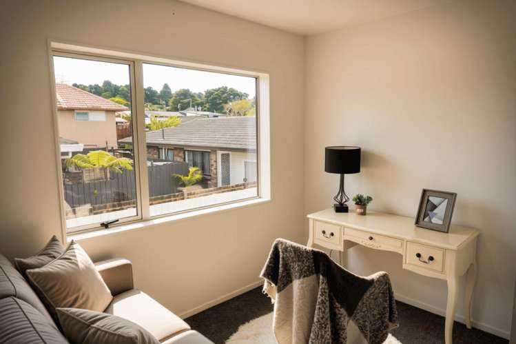 2/50 Claude Road Hillpark_7