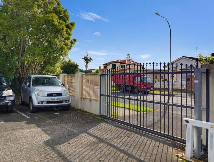 7/11 Oakland Avenue Papatoetoe_14