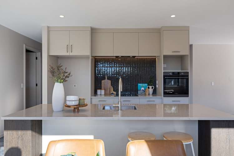 164 Aokautere Drive Fitzherbert_1