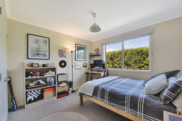 8 Childs Way Richmond_13