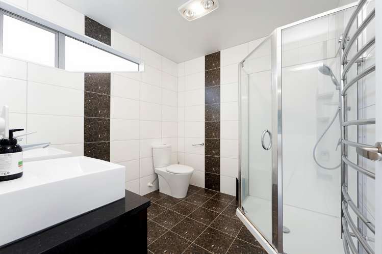 52 Sapperton Drive Henderson_19