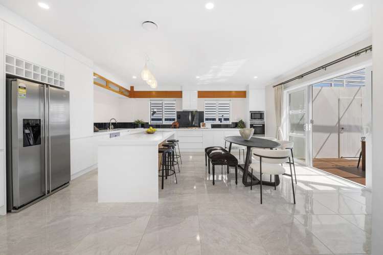 10 Peihinga Road Flat Bush_4
