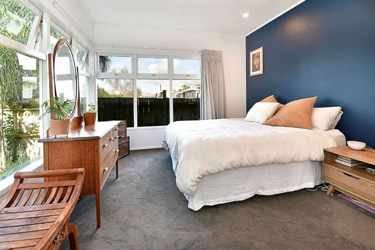 237 Parkhurst Road Parakai_16