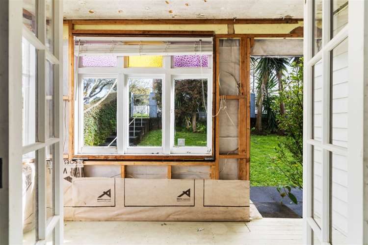 99 Grey Street Onehunga_12