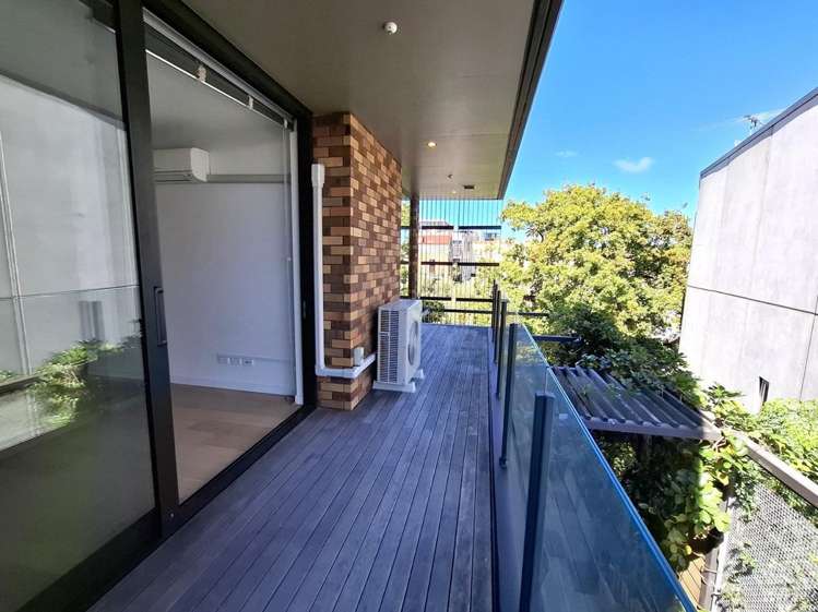 202/17 St Benedicts Street 10021_14