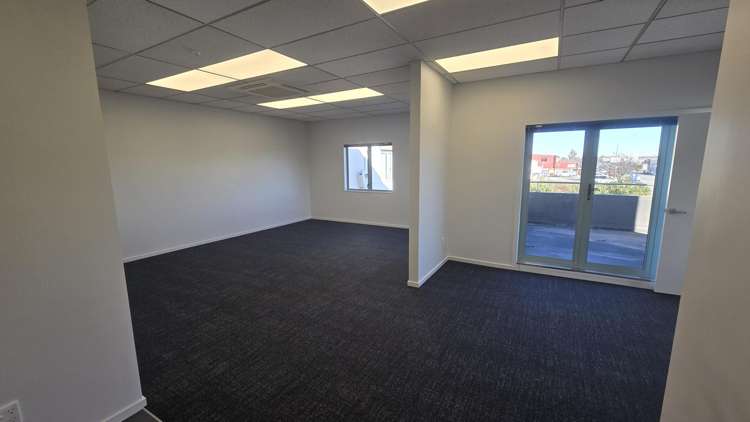 Address withheld Hornby_16