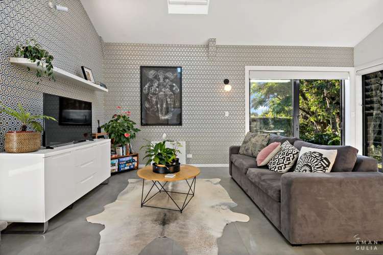 27 Amberley Avenue Te Atatu South_20