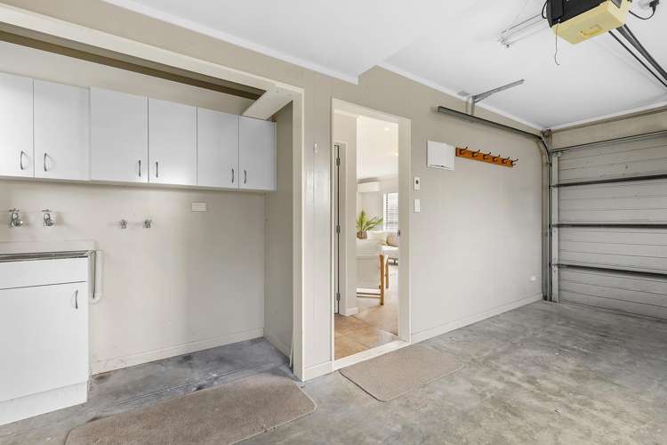 13 Bay Drive Titahi Bay_24