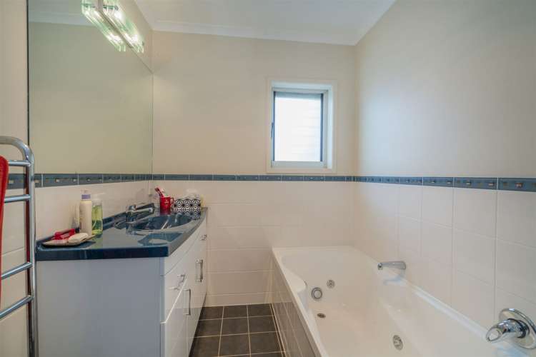 18 Pacific Place Whitianga_23