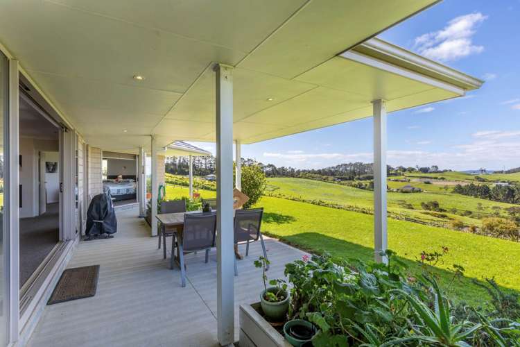 1518 Old North Road Helensville_5