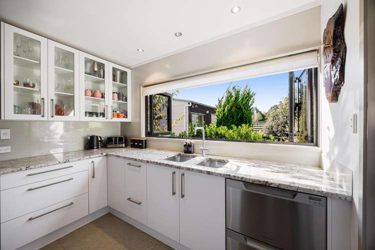 92 Estuary View Road Waiau Pa_1