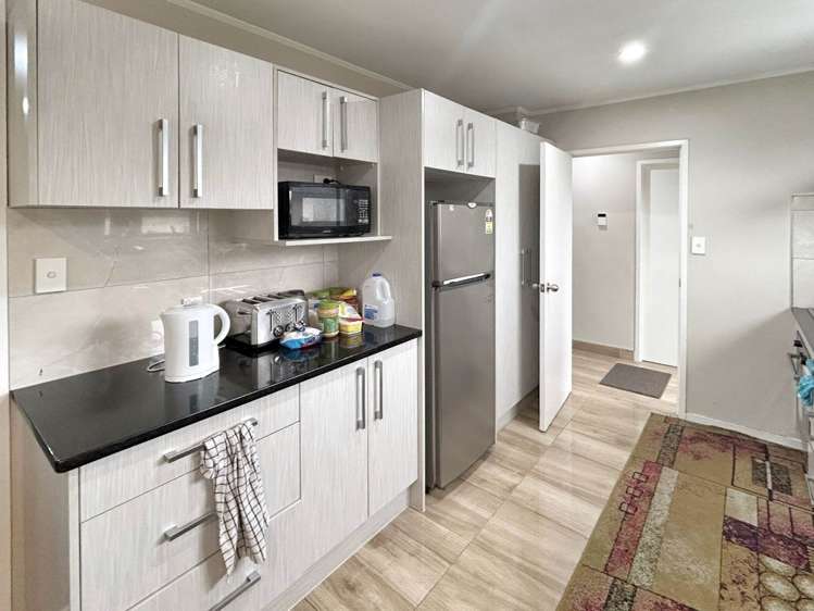 89 Hutton Street Otahuhu_3