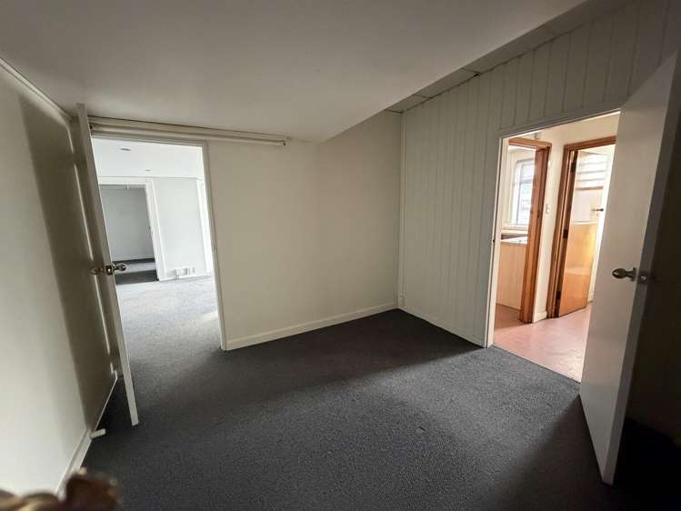16 Roberts Street Dunedin Central_10