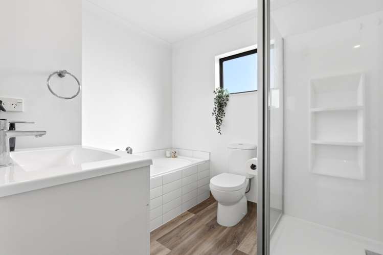 8/18 Titoki Street Te Atatu Peninsula_16