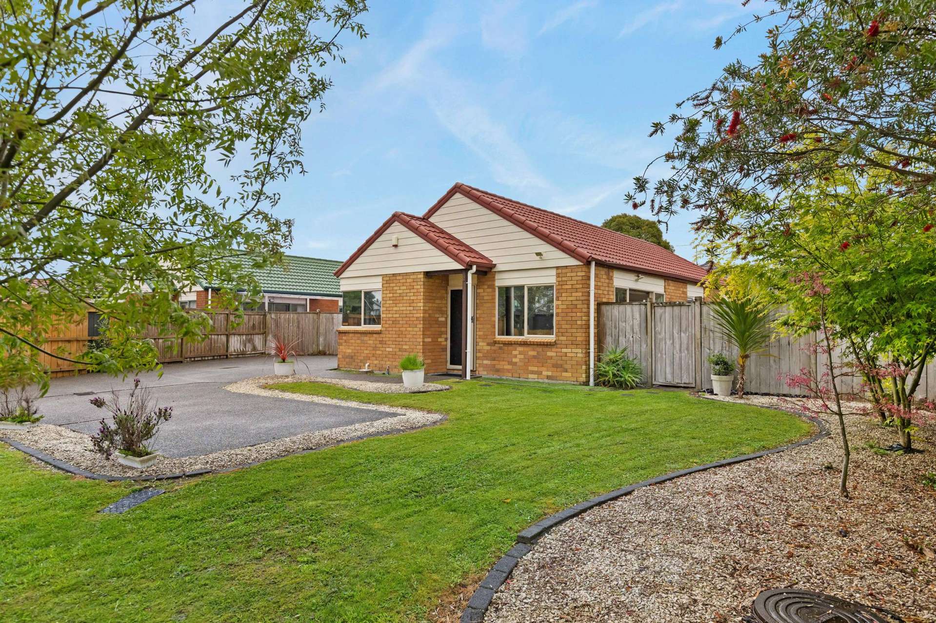 164 Waitemata Drive Ranui_0