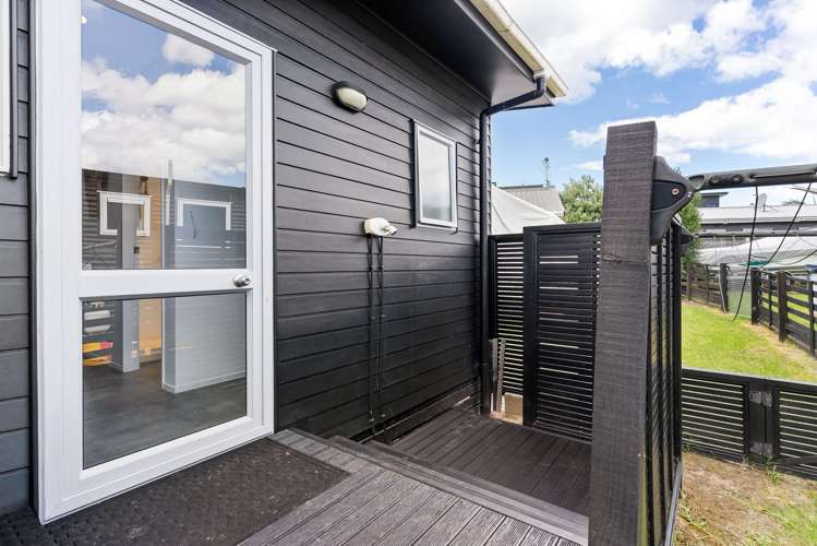 7 Ajax Head Pauanui_21