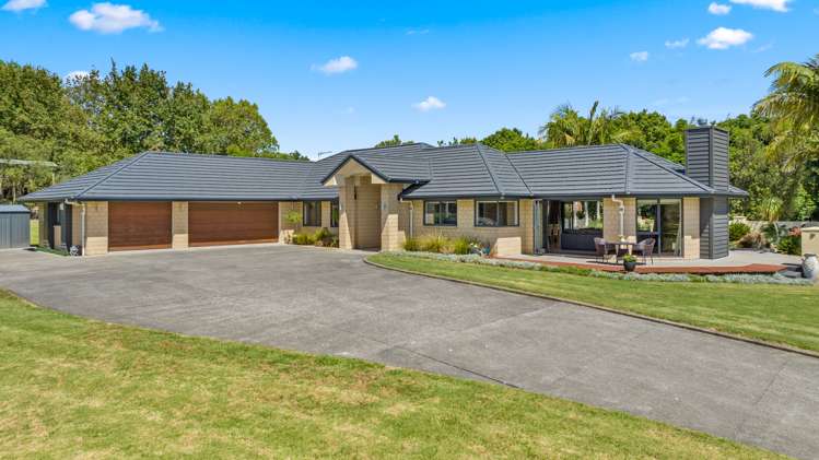 21 Macwhinney Drive Drury_24