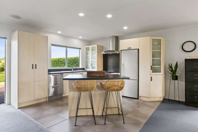 142 Wairau Road Oakura_3