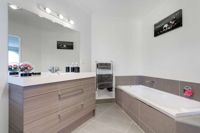 2 James Nairn Grove Riverstone Terraces_3