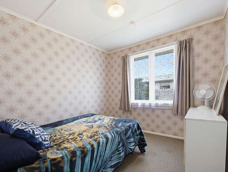 16 Kesteven Avenue Parkvale_12