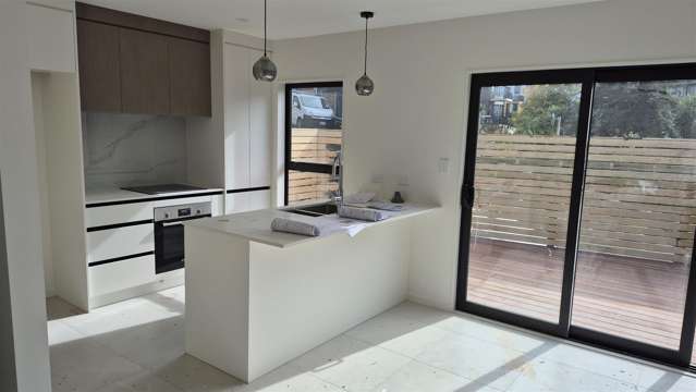 6 Libby Lane Howick_2