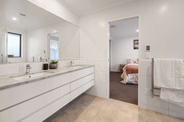 52 Timmer Road Flat Bush_13