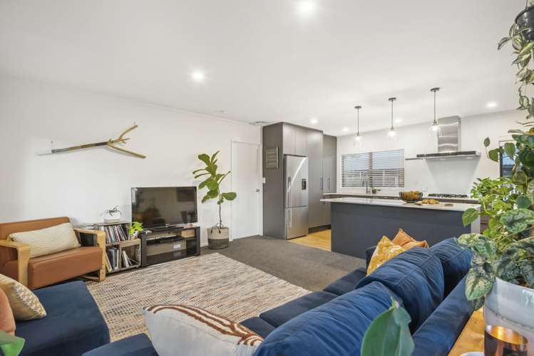 2/17 Drome View Place Beach Haven_9